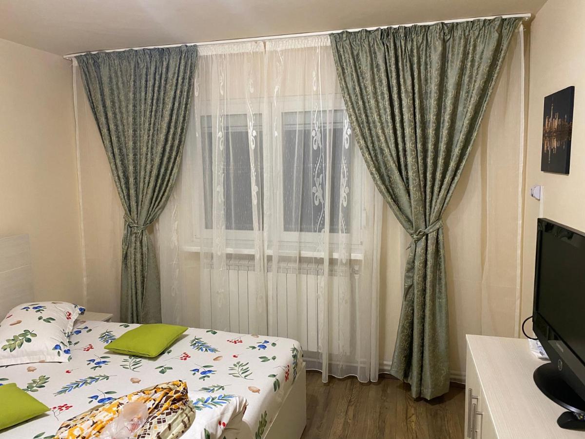 Apartamento Garsoniera Lux Mioritei Bacău Exterior foto