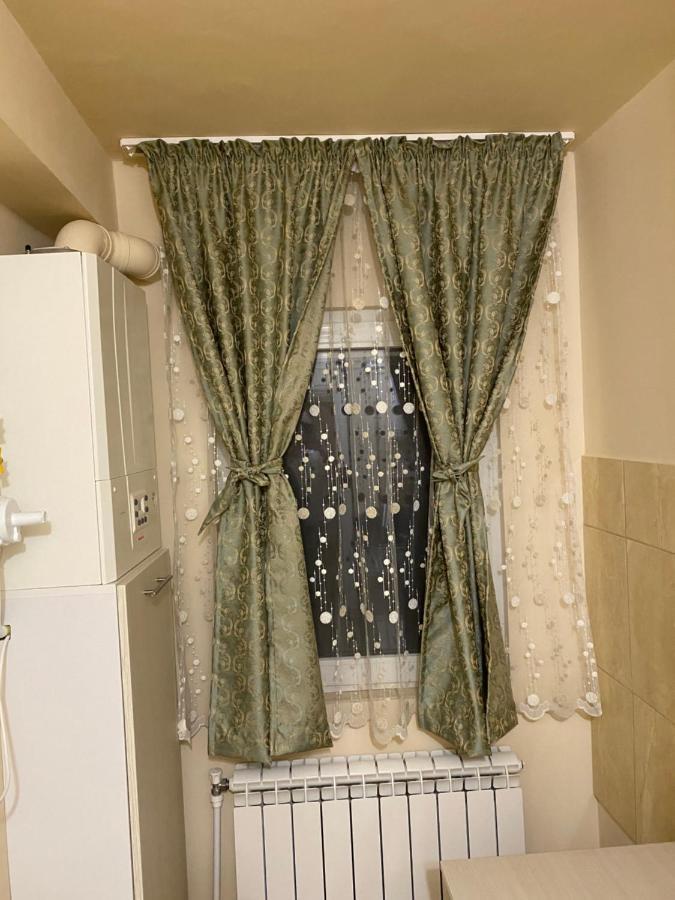 Apartamento Garsoniera Lux Mioritei Bacău Exterior foto